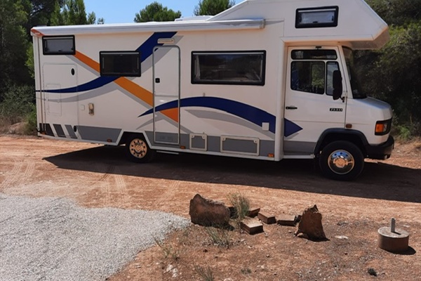 Mercedes Camper 714D